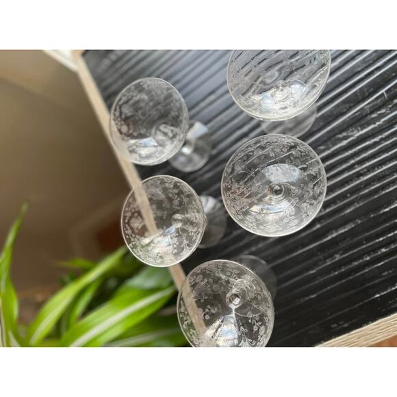 Set of 5 Duncan Miller First love crystal etched champagne sherbet glasses - Picture 4 of 5